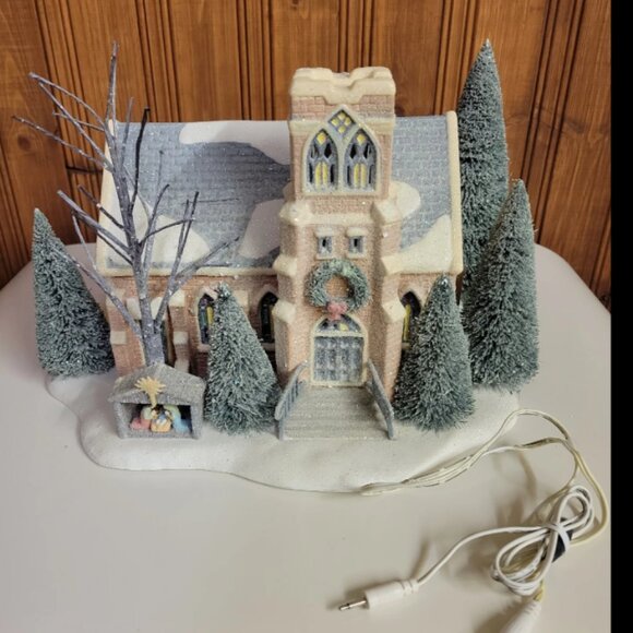Department 56 Winters Frost Holy Night Church - Picture 1 of 4